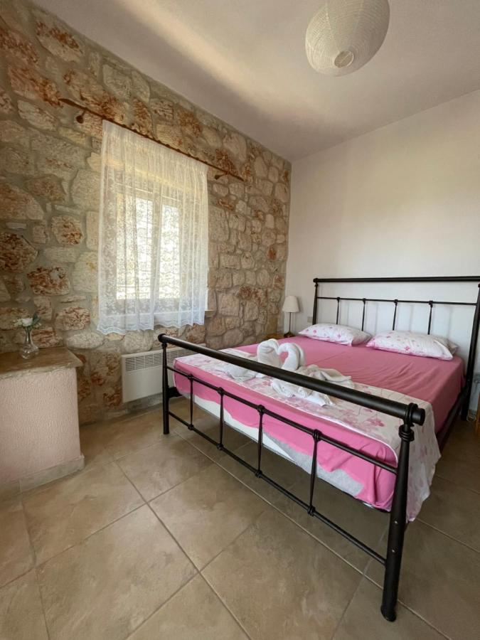 Апартаменты Helen'S Stone House Сиври Экстерьер фото