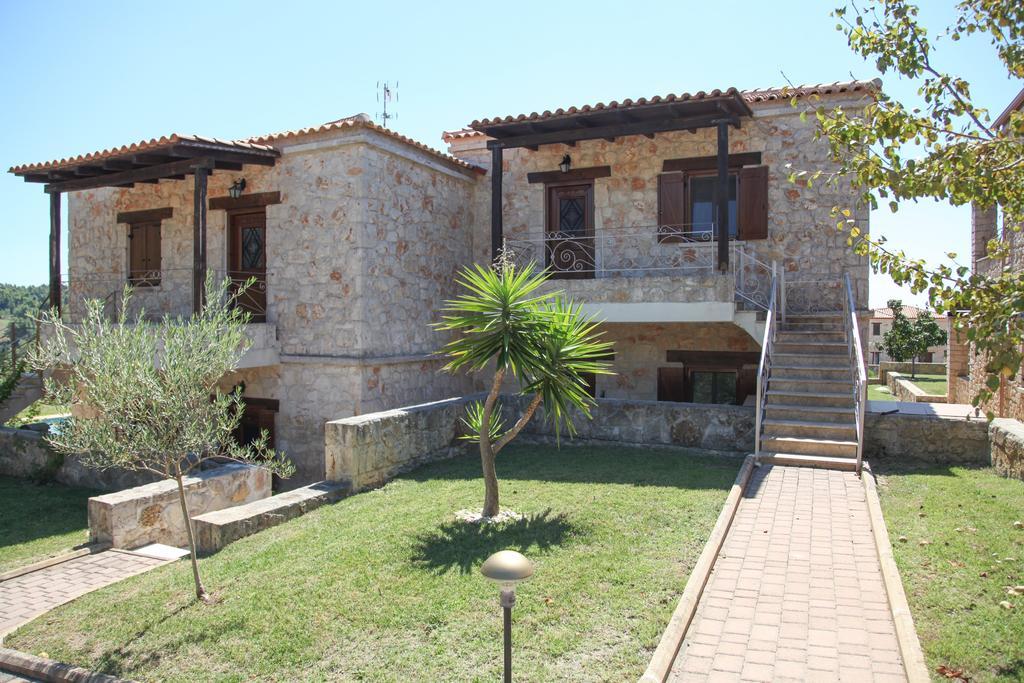 Апартаменты Helen'S Stone House Сиври Экстерьер фото